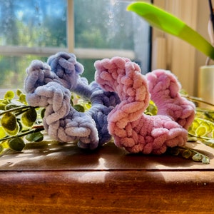 Set of 2 Chenille Crochet Scrunchies - Dusty Rose & Soft Blue