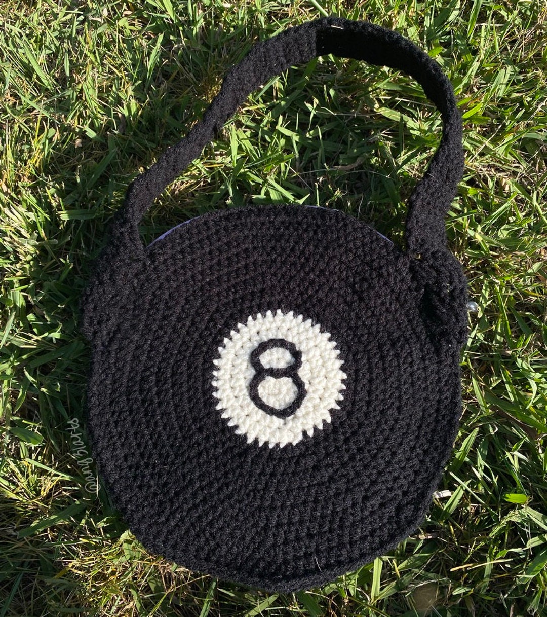 ●augustone8● [HANDMADE] WOOLLY BAG_white Crochet Kit - Amagansett Tote Bag – Lion Brand Yarn