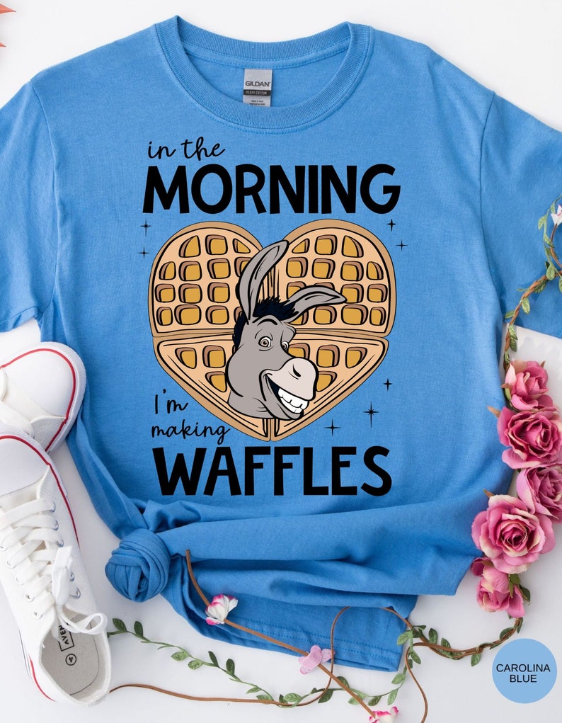 Waffle Mornings with Donkey: una maglietta in cotone per iniziare la giornata in modo spettacolare immagine 4