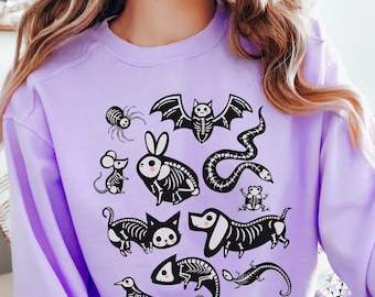 Veterinarian sweatshirt, Halloween Vet tech sweatshirt, Veterinary tech Halloween shirt, Spooky Vet school shirts, Vet tech gift, Vet shirt