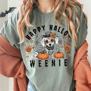 Veterinarian shirt, Halloween Vet tech shirt, Veterinary tech Halloween shirt, Vet school shirts, Spooky Vet office shirt, Veterinarian gift