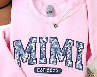 Est 2025 Mimi Sweatshirt, Blue Toile Mimi Sweater, Mimi est 2025 shirt, Mimi Pregnancy reveal shirt, Baby announcement shirt, gift for Mimi