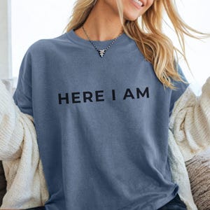 Here I am Bible Verse Charlie Kirk Shirt, Charlie Kirk Memorial tshirt, Here I am shirt, Simple black and white tee, Christian Conservative tshirt, I am Charlie Kirk shirt, Republican shirt, In Memory of Charlie Kirk, Christian faith shirt, Charlie quote shirt, Bible verse tee, Live Like Charlie, Mens Christian tee, Personal Ministry shirt, Stand with Charlies, Conservative Statement tshirt, Charlie Kirk tee, Freedom Fighter, Courage of faith tee, True American Patriot Christian shirt for men