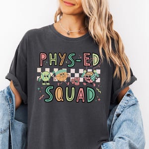 Cute retro PE teacher shirt for Back to school, Elementary school Physical education shirt, Gym teacher team tees, PE teacher group shirts, Phys-Ed squad shirts, Matching team shirts for gym teachers, Gift for PE teacher, Gym teacher gift