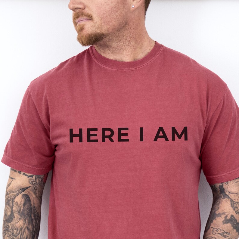 Here I am Bible Verse Charlie Kirk Shirt, Charlie Kirk Memorial tshirt, Here I am shirt, Simple black and white tee, Christian Conservative tshirt, I am Charlie Kirk shirt, Republican shirt, In Memory of Charlie Kirk, Christian faith shirt, Charlie quote shirt, Bible verse tee, Live Like Charlie, Mens Christian tee, Personal Ministry shirt, Stand with Charlies, Conservative Statement tshirt, Charlie Kirk tee, Freedom Fighter, Courage of faith tee, True American Patriot Christian shirt for men