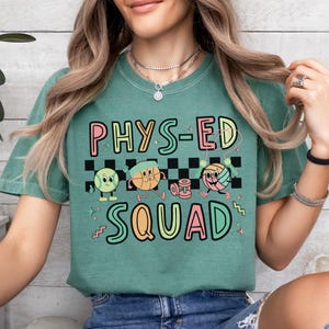 Cute retro PE teacher shirt for Back to school, Elementary school Physical education shirt, Gym teacher team tees, PE teacher group shirts, Phys-Ed squad shirts, Matching team shirts for gym teachers, Gift for PE teacher, Gym teacher gift