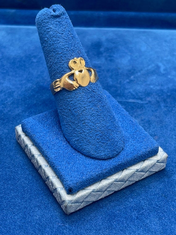 14k Gold Vintage Irish Claddagh Ring