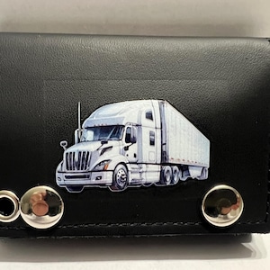 Cartera de cuero con cadena de tres pliegues para motociclistas de American Trucker