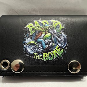 Cartera de cuero con cadena y tres pliegues para motociclistas Bad To The Bone