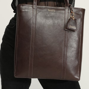 Genuine Leather Shoulder Bag with Multi-Compartment Bitter Brown image 6