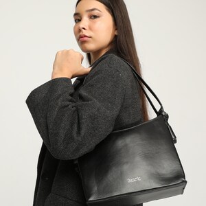 Genuine Leather Shoulder Bag With Flap Detail Black image 5