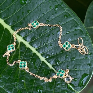 14k solid gold/Natural Emerald clover leaf theme Bracelet