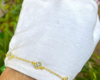 14k solid gold/Natural Blue topaz clover leaf theme Bracelet