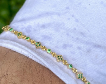 14k solid gold/Natural Emerald dainty theme Bracelet