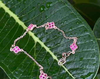 14k solid gold/Natural ruby clover leaf theme Bracelet