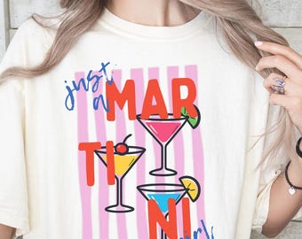 Comfort Colors Martini Lover T-Shirt, Cocktail Lover Graphic Shirt, Girls Night T, Girls Trip Tee, Bachelorette tshirt, Summer Trendy TShirt