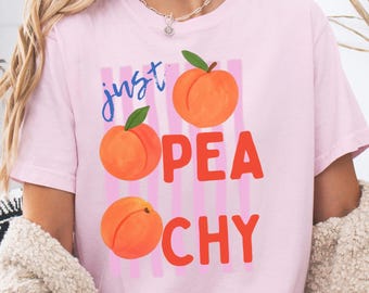 Just Peachy Shirt, Summer Fruit Tee, Fun Retro Peach Graphic TShirt, Positive Vibe Aesthetic t-shirt, Comfort Colors Farmer's Market Style T