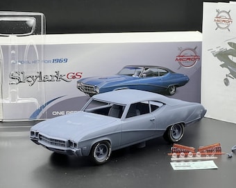 1:25 1969 Buick Skylark GS Resin Model Kit With Rubber Tires and Clear Parts