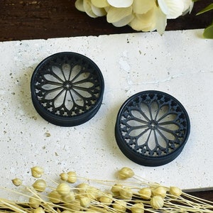 Ear Tunnels 20-100mm with Gothic Cathedral Window, Rosette | Thin-wall Ear Tunnels Pair | 3D Print | Ear Plugs | MADE TO ORDER | 10 Colors