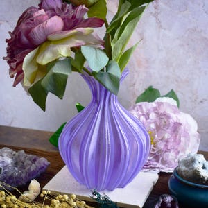 Romantic Gothic Vase – Spiral Belly Design Baroque Vase, Gothic Home Decor, Antique Style Vase, Baroque Vase Decorative Piece, Gift Idea