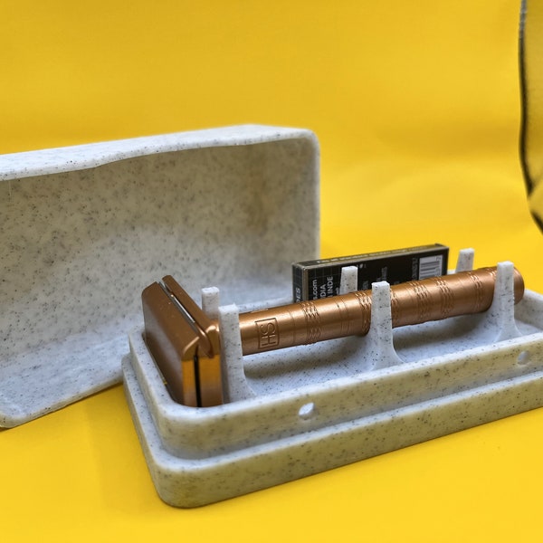 Travel Razor Travel Case Accessory