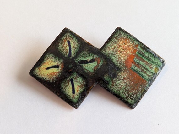 Green Abstract Square Brooch - image 1
