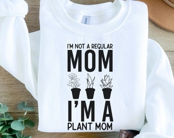 Funny Plant Mom Gardening Shirt, Plant Lover Shirt, Gardener Gift, Garden Tee, Plant Mom Shirt, Botanical Shirt, Garden T-Shirt, Plant Tee