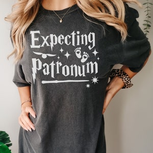 Pregnancy Announcement Shirt, Expecting Shirt, Mom To Be Shirt, Pregnancy Gift, Pregnancy Reveal T-Shirt, Maternity Shirt, Pregnant