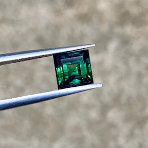 Green parti colour, princess cut Australian sapphire