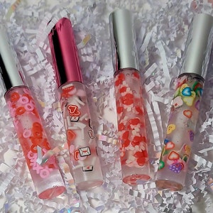 Gloss à lèvres sur le thème de la Saint-Valentin entièrement naturel, longue tenue, très hydratant !