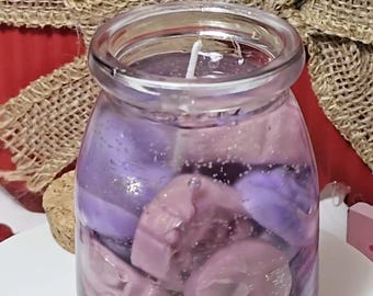 Hearts & Roses Candle scented with &quot;Whispers&quot; (a fragrance by Bree and Co.) that is both floral and fruity with a hint of oud.