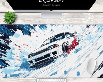 Puede incluir: Un coche blanco con detalles rojos conduce a través de un fondo abstracto azul y blanco. El coche es un modelo popular entre los entusiastas de los coches. El fondo es una representación estilizada de la velocidad y el movimiento.