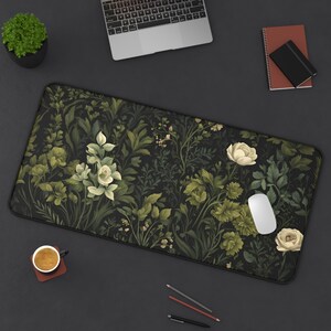 XL Cottage Core Mauspad – 30 X 80 Cm, Botanisches Design, Wasserabweisend – Aus Gummi & Polyester