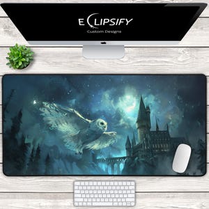 Alfombrilla de escritorio de Castillo del Mago, Alfombrilla de ratón de Castillo del Mago, Castillo Mágico, Azul Pastel, Búho Mágico Patronus, Luna Brillante, Alfombrilla de ratón para juegos, Alfombrilla de escritorio