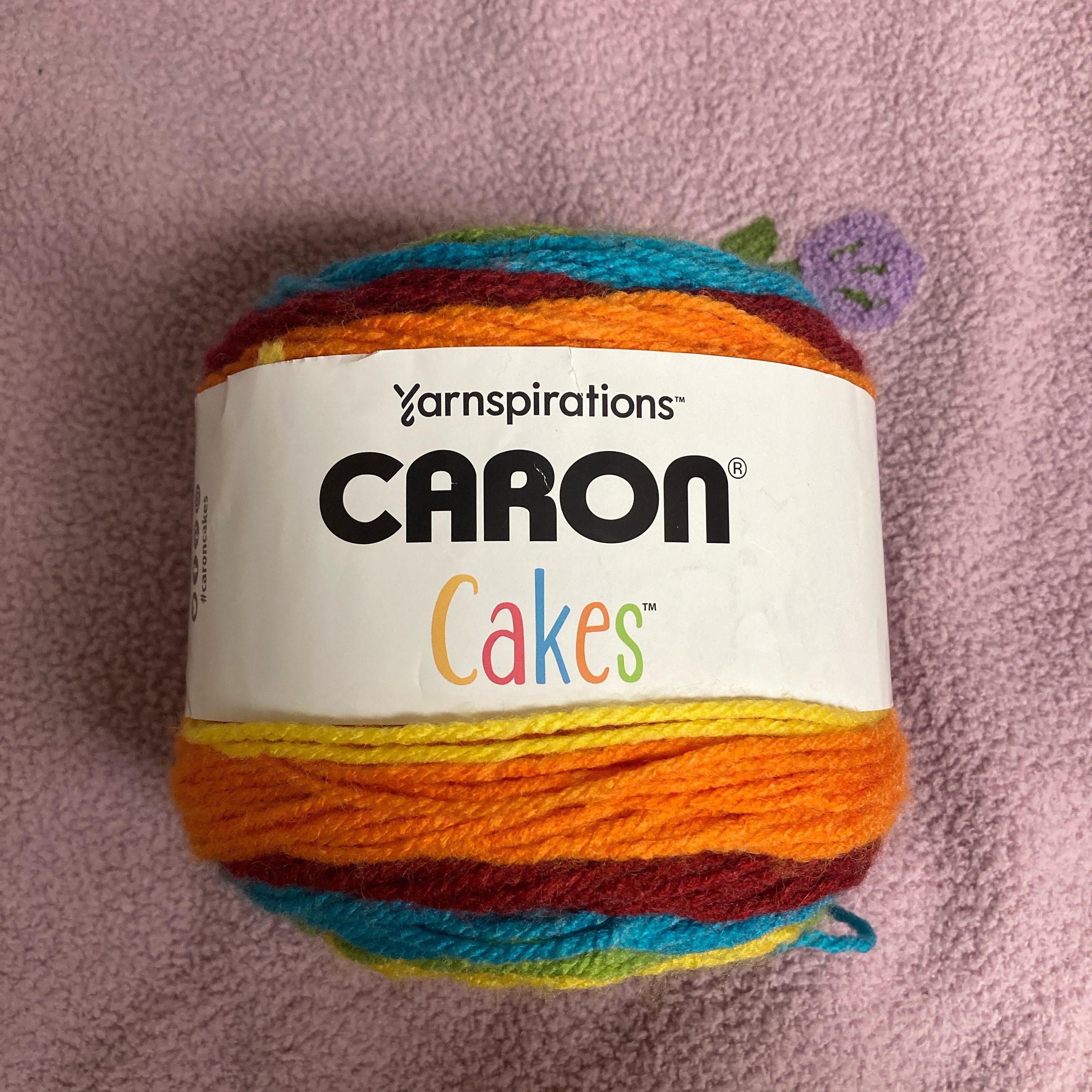 Caron cakes 200g/383yds/350m medium 4 yarn -Rainbow Sprinkles