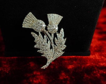 Broszka z moissanitem i ostem ze srebra próby 925: Scottish Royal Jewelry