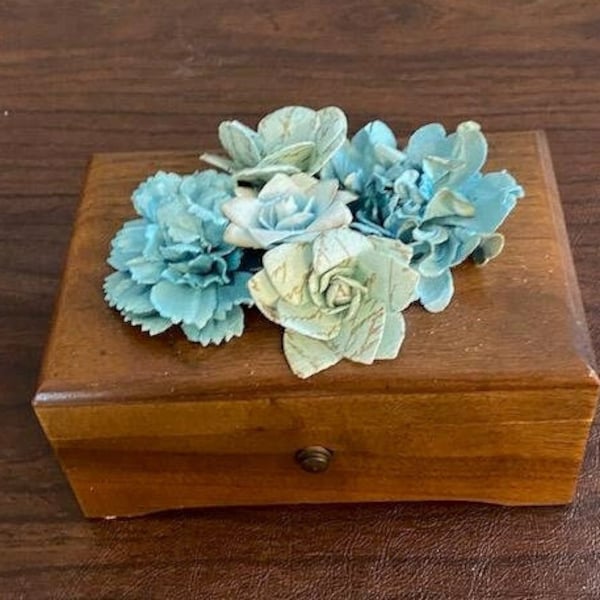 Vintage Music Jewelry Box by Thorens- 5 Blue Flowers on Cover. Plays Beautiful Tune, "Eine Kleine Nachtmusik" Very Nice Gift