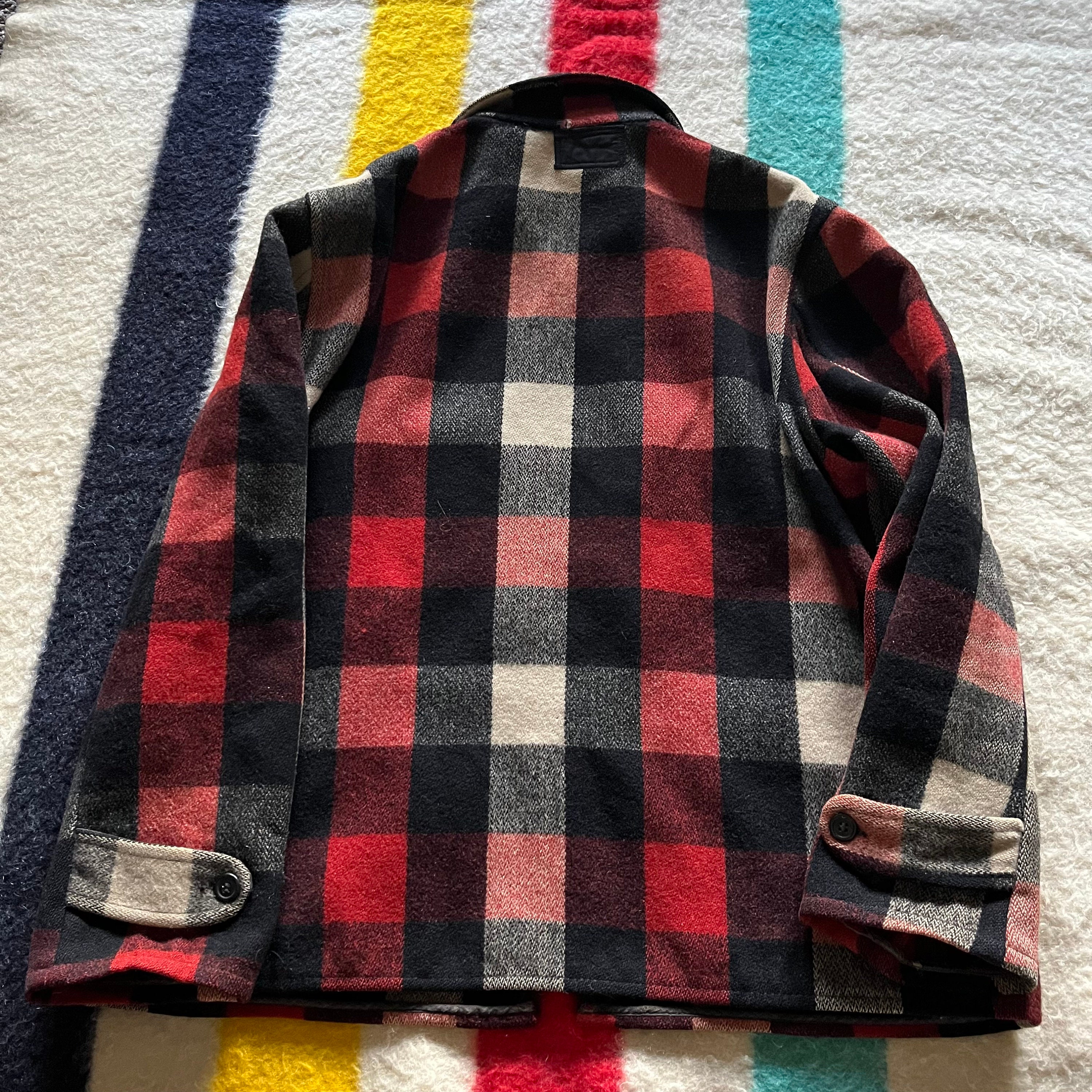 1950s Hercules Plaid Double Pocket Mackinaw Red/white/black 1950s Hercules Plaid Double Pocket Mackinaw Red/white/black