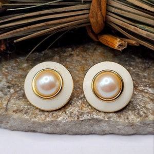 90's Designer Signed Monet Pierced Earrings Faux Pearl Enamel Gold Tone Round Statement Fashion Costume Collectable Vintage Estate Jewelry