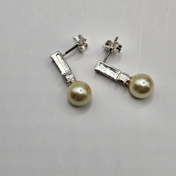 NIB Designer Avon 2005 Pearlesque & Rhinestone Ea… - image 2