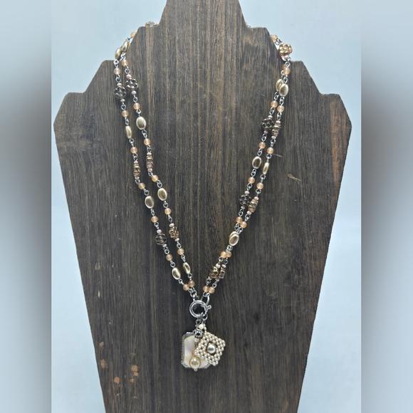 Circa 1992 Kaari Meng NYC Necklace Mother of Pearl Silver Tone MOP