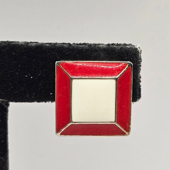 80's Red Enamel Square Gold Tone Earrings Clip-On… - image 3