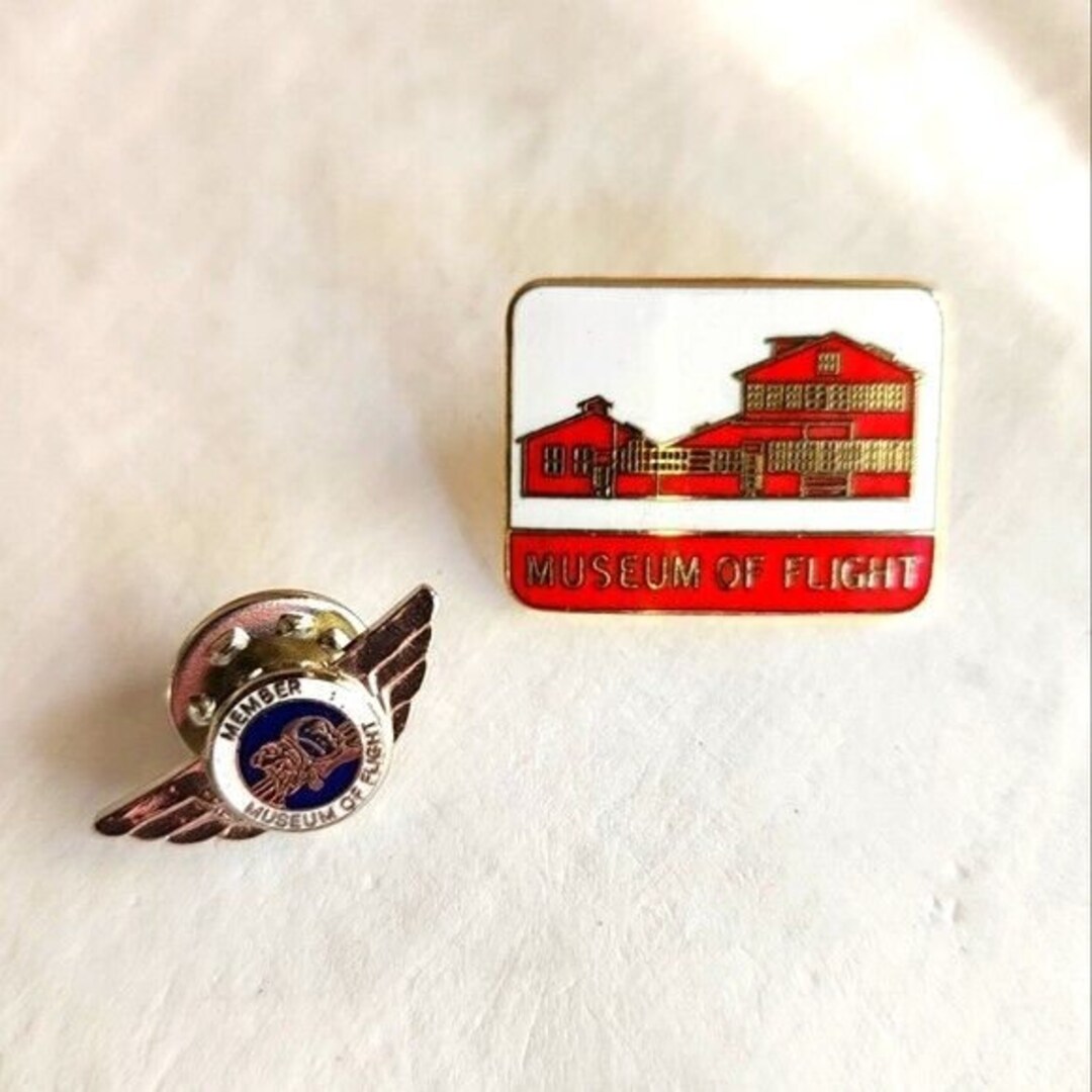 Lot of 2 Boeing Seattle Museum of Flight Lapel Pins Silver Gold Tone ...