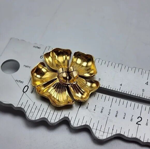 Boucles D'oreilles AVON Vintage 1987 - Fleurs Polies Ton Or, Tiges Acier Chirurgical