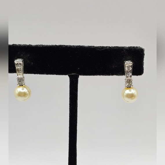 NIB Designer Avon 2005 Pearlesque & Rhinestone Ea… - image 3