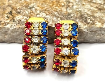 60's Rhinestone Rojo Blanco Azul Pendientes Clip-On Oro Tono EE.UU. Declaración Patriótica Moda Traje Joyería Coleccionable Vintage Estate Joyería