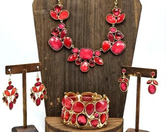 NWT Style & Co Bracelet Earrings Bracelet Set Jewelry Set Pink Red Rhinestone Gold Tone Demi Parure Statement Costume Jewelry Collectable
