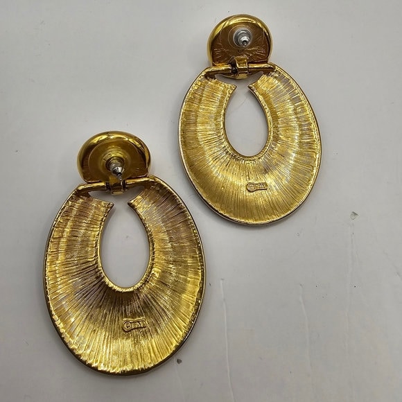 90's Signed TAT Earrings Pierced Faux Pearl Enamel Stud Gold 90's Signed TAT Earrings Pierced Faux Pearl Enamel Stud Gold