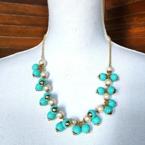 Modern J. Crew Faux Pearl Turquoise Beaded Neckla… - image 1