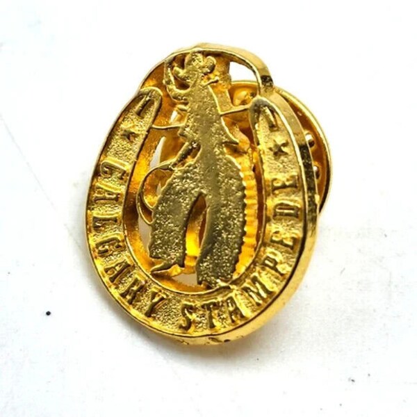 Calgary Stampede Lapel Pin Gold Tone Rodeo Alberta Canada Brooch Button Pinback Fashion Costume Jewelry Collectable Vintage Estate Jewelry